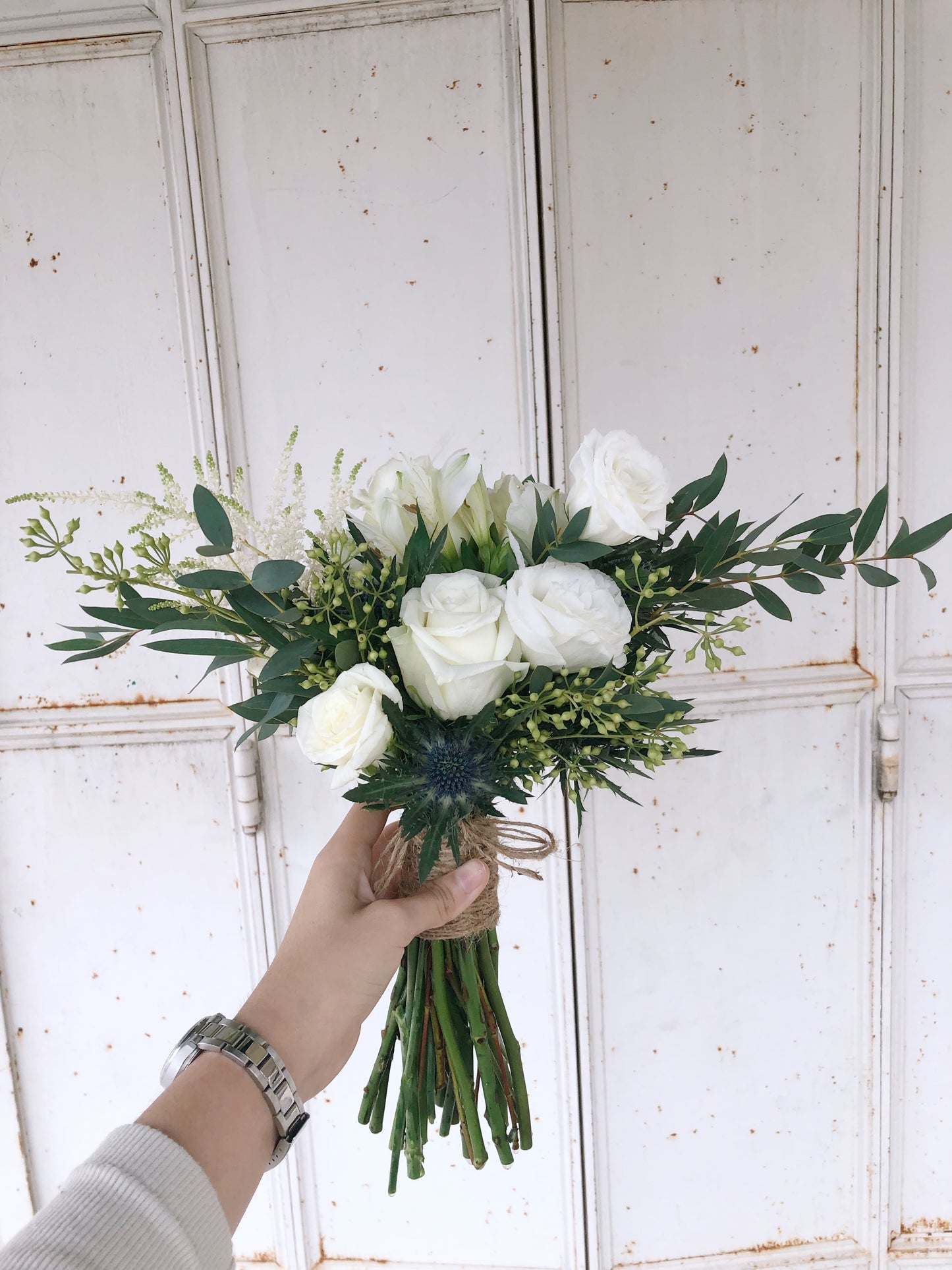 Fuss-free bridal flower set
